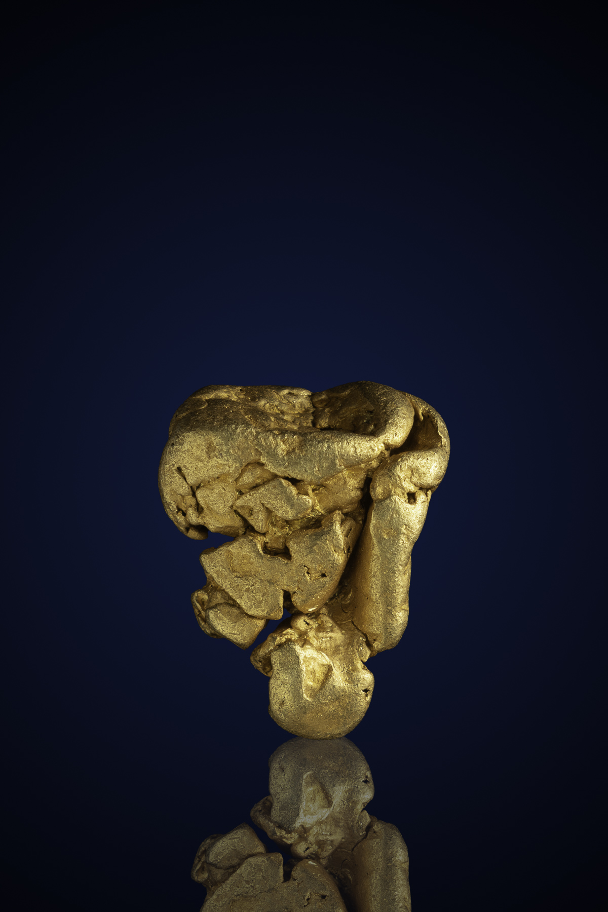 Chunky, Curved Natural Gold Nugget - Auburn, CA - 8.42 Grams (image for) Chunky, Curved Natural Gold Nugget - Auburn, CA - 8.42 Grams